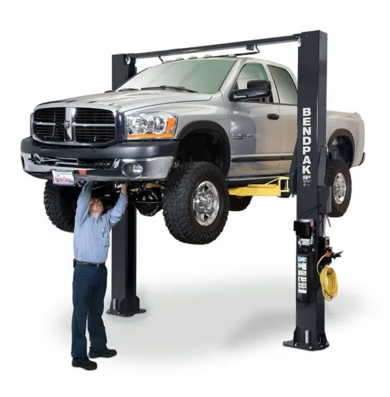 10,000-lb. Capacity / Clearfloor / Adjustable Width / Screw Pads